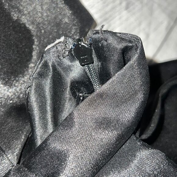 Sherri Hill Black Short Dress A-Line Cut-Outs Illusion Neck Lace sz 6 READ HOCO - Picture 12 of 13